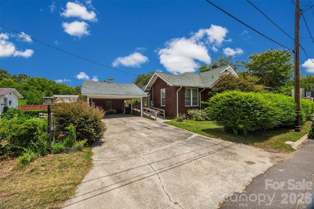 170 York Street, Chester, SC 29706