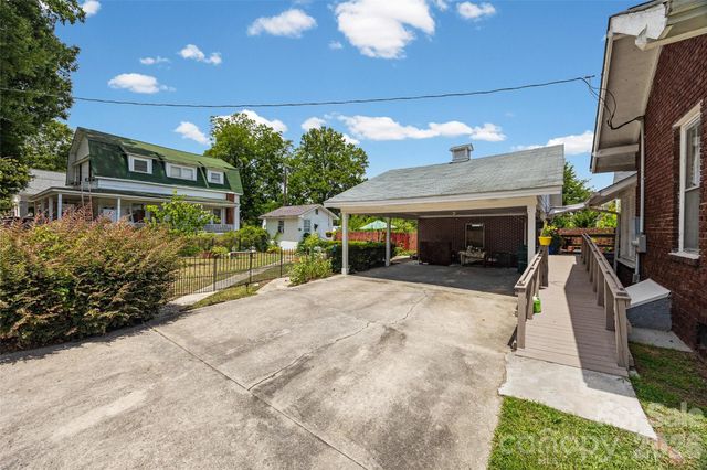 170 York Street, Chester, SC 29706