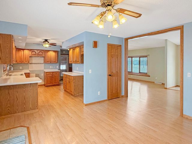 509 Summer Lane, Lakefield, MN 56150
