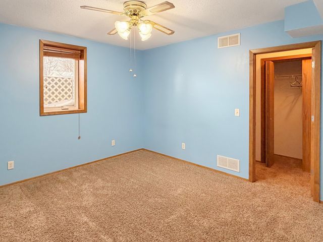 509 Summer Lane, Lakefield, MN 56150