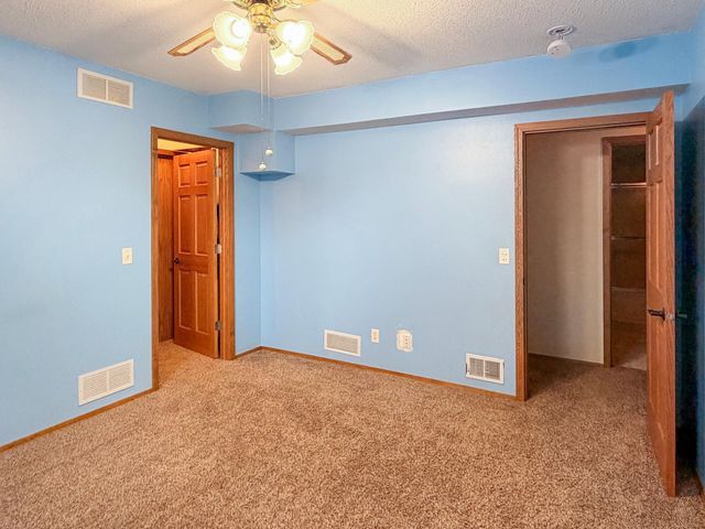 509 Summer Lane, Lakefield, MN 56150