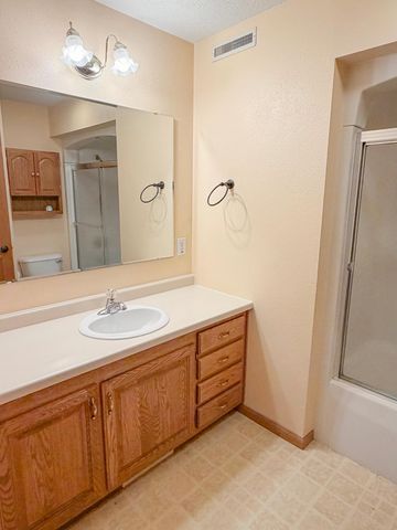 509 Summer Lane, Lakefield, MN 56150