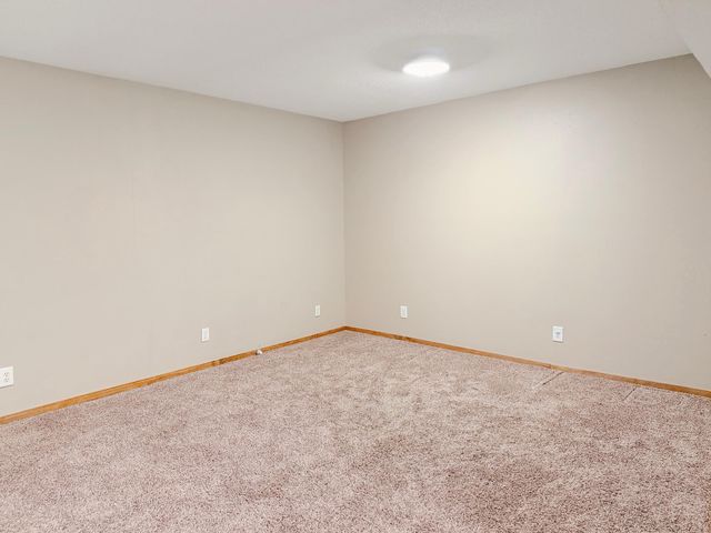 509 Summer Lane, Lakefield, MN 56150