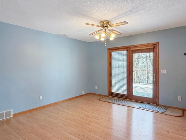 509 Summer Lane, Lakefield, MN 56150