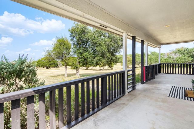 162 Arnold DR, Canyon Lake, TX 78133