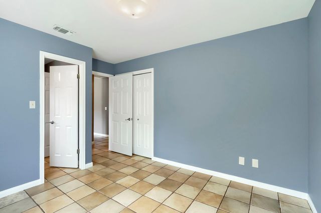 162 Arnold DR, Canyon Lake, TX 78133