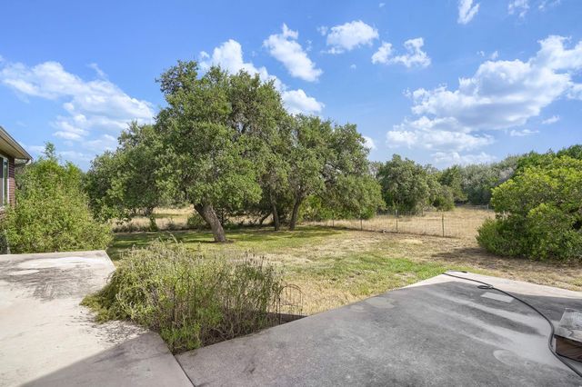 162 Arnold DR, Canyon Lake, TX 78133