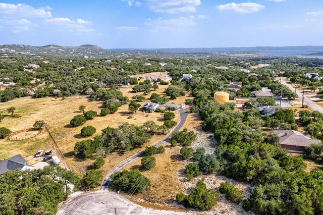 162 Arnold DR, Canyon Lake, TX 78133