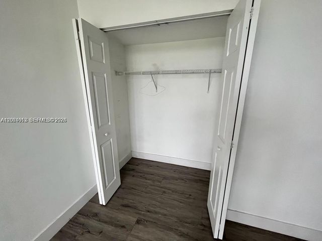 3300 NE 192nd Street 906, Aventura, FL 33180