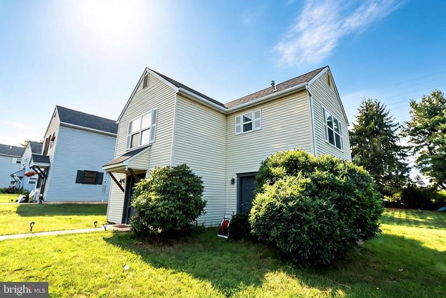 106 STEPHANIE LN, Collegeville, PA 19426