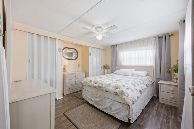 4833 ROYAL PALM DRIVE, Zephyrhills, FL 33542