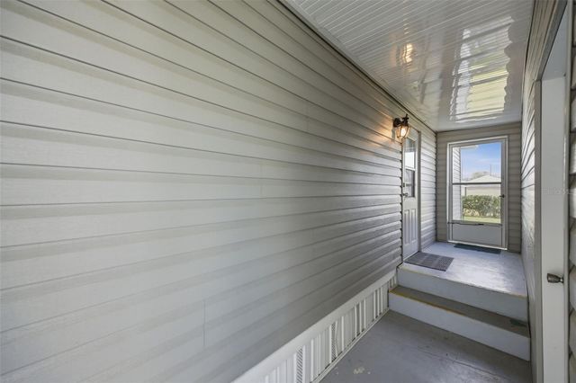 4833 ROYAL PALM DRIVE, Zephyrhills, FL 33542