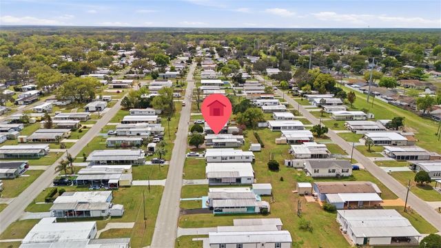 4833 ROYAL PALM DRIVE, Zephyrhills, FL 33542