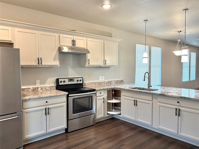 1121 Gannon Lane, Desoto, TX 75115