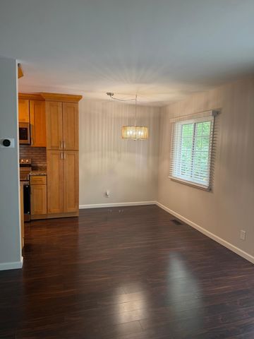 1642 River Bluff Court 105, Eagan, MN 55121