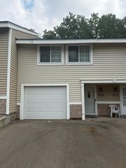 1642 River Bluff Court 105, Eagan, MN 55121