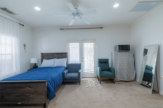 5424 Blossom Street 3, Houston, TX 77007