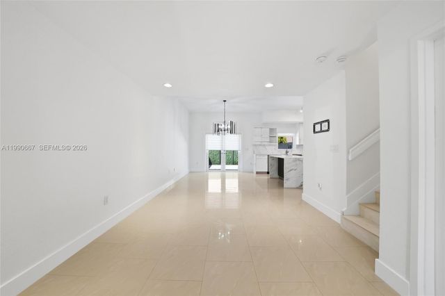 22242 SW 88th Path, Cutler Bay, FL 33190