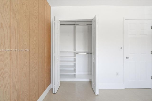 22242 SW 88th Path, Cutler Bay, FL 33190