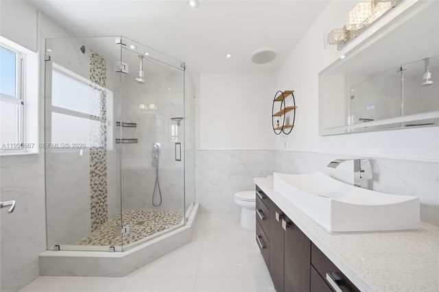 22242 SW 88th Path, Cutler Bay, FL 33190