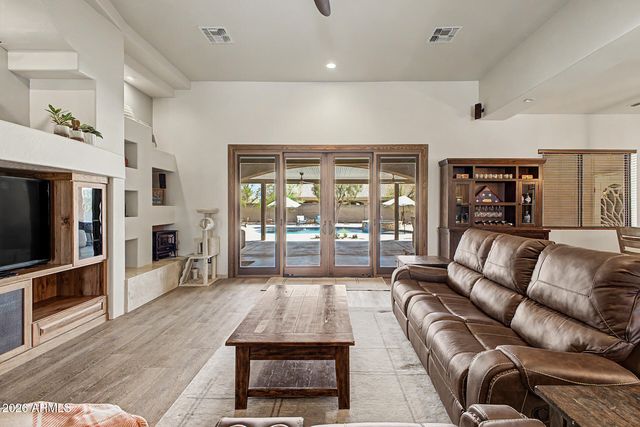 19623 W RAMOS Lane, Buckeye, AZ 85326