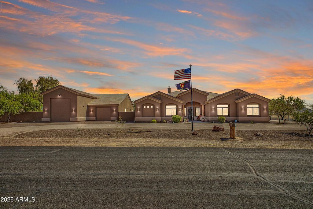 19623 W RAMOS Lane, Buckeye, AZ 85326