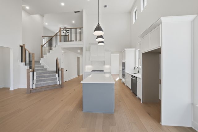 6028 Foxwheel Way, Fort Worth, TX 76123