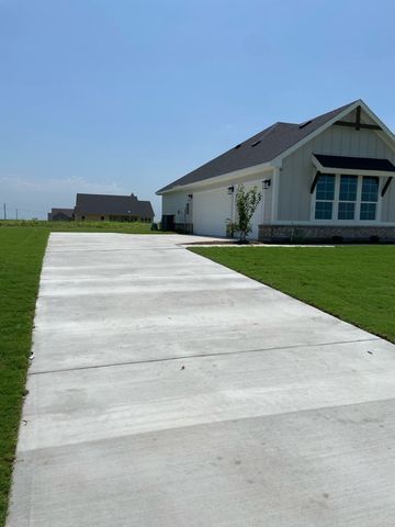 146 Aurora Avenue, Valley View, TX 76272