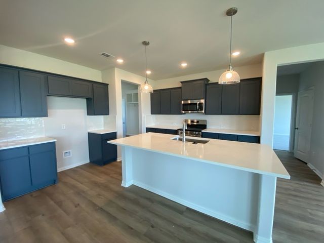 146 Aurora Avenue, Valley View, TX 76272