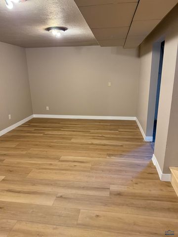 2325 JUDY AVE, Rapid City, SD 57702