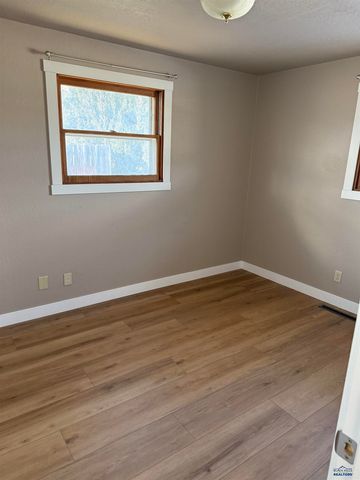 2325 JUDY AVE, Rapid City, SD 57702