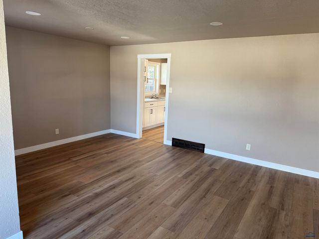 2325 JUDY AVE, Rapid City, SD 57702