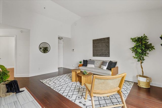 6000 Shepherd Mountain CV 411, Austin, TX 78730