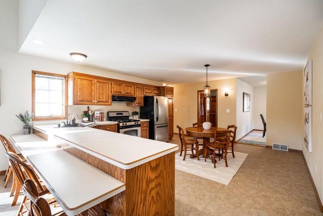 4434 Foxboro COURT, Slinger, WI 53086