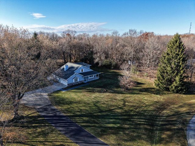 4434 Foxboro COURT, Slinger, WI 53086