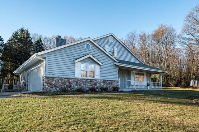 4434 Foxboro COURT, Slinger, WI 53086