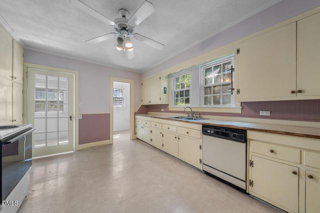 101 Gresham Avenue, Durham, NC 27704