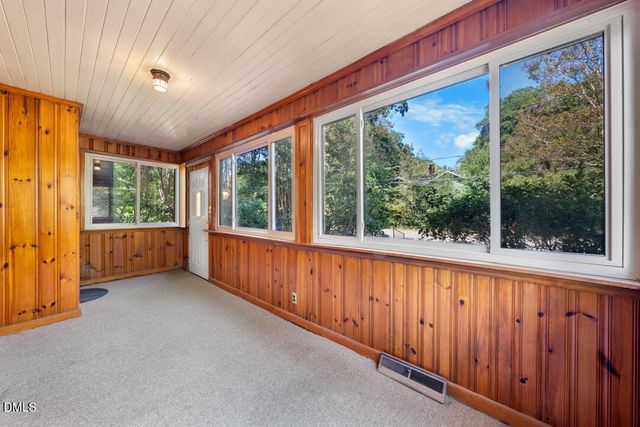 101 Gresham Avenue, Durham, NC 27704