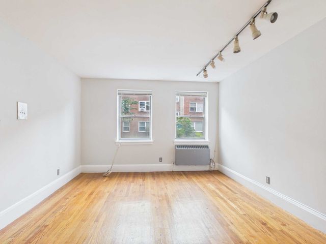 1 O'leary Way 92, Boston, MA 02130