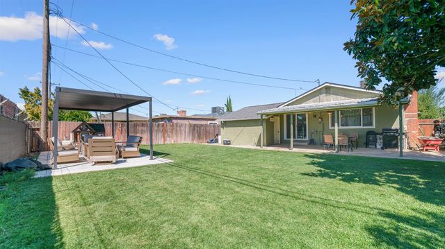 456 Murray St, Lodi, CA 95240