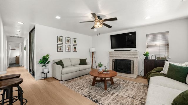 456 Murray St, Lodi, CA 95240