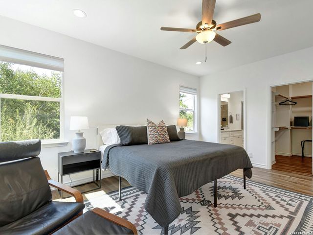 660 Mockingbird, Canyon Lake, TX 78133