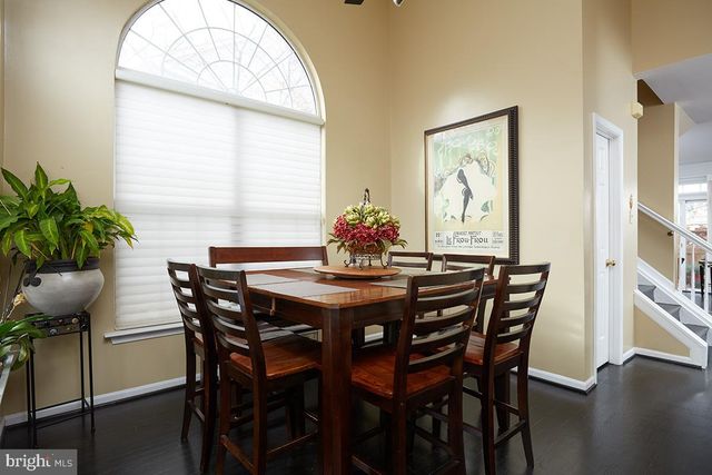 15716 WINNERS DR, Gaithersburg, MD 20878