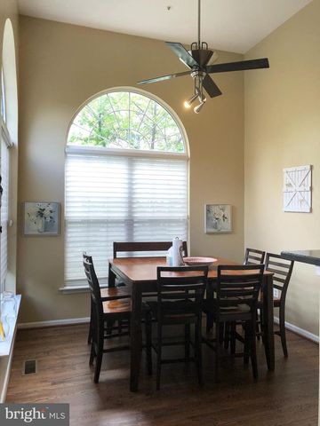 15716 WINNERS DR, Gaithersburg, MD 20878