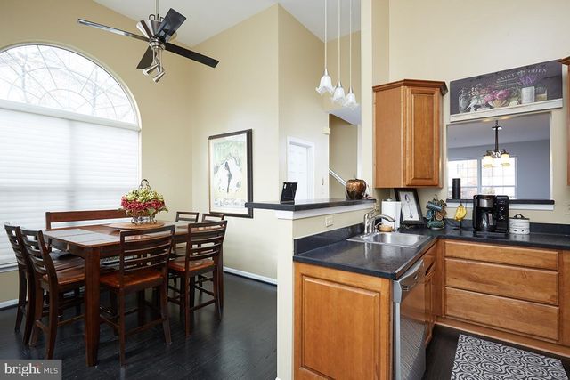 15716 WINNERS DR, Gaithersburg, MD 20878