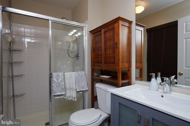 15716 WINNERS DR, Gaithersburg, MD 20878