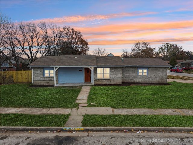 11403 E 37th Place, Tulsa, OK 74146
