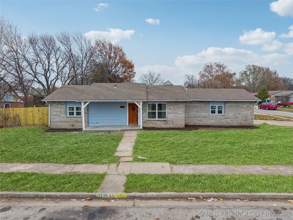 11403 E 37th Place, Tulsa, OK 74146