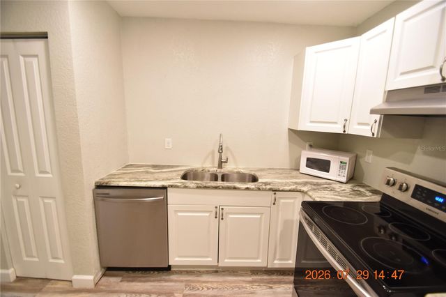 419 STREMMA ROAD, Largo, FL 33770