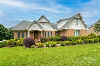 38 Par Drive, Granite Falls, NC 28630